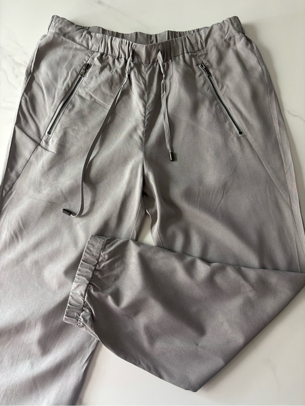 GO BY GO SILK Light Gray Drawstring Jogger Pants Sz S 100% silk